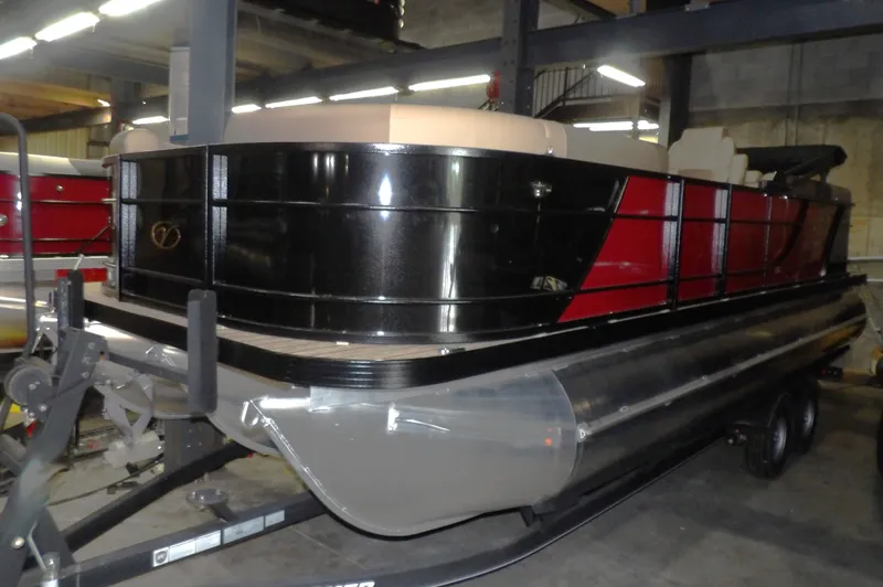 The Image of Veranda VR22RC 2025 - 0