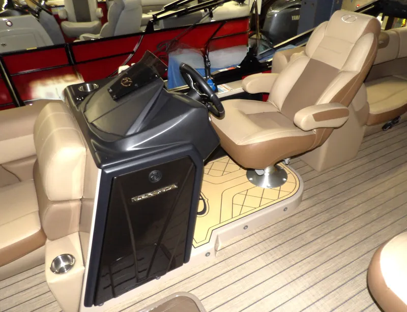 Slide: The Image of Veranda VR22RC 2025 - 7