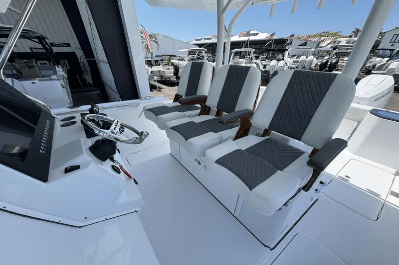 Slide: The Image of Bertram 34CC 2025 - 10