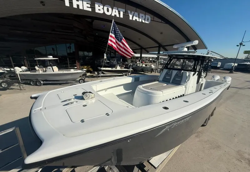 Freeman 37VH 2019 for Sale | MarineSource
