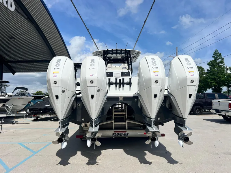 Freeman 37VH 2019 for Sale | MarineSource