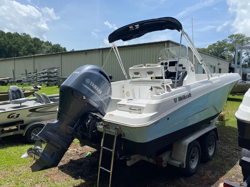 Slide: The Image of Wellcraft 202 Fisherman 2023 - 38