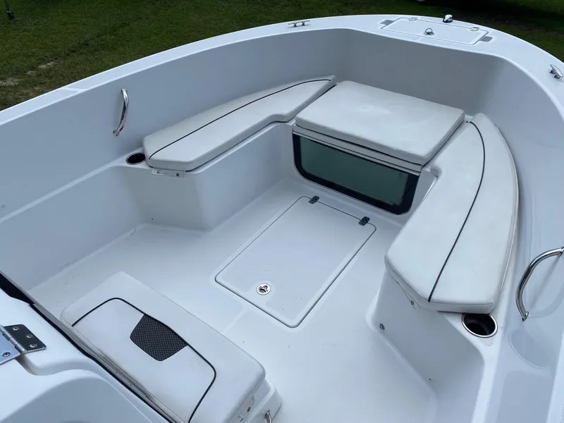 Slide: The Image of Wellcraft 202 Fisherman 2023 - 15