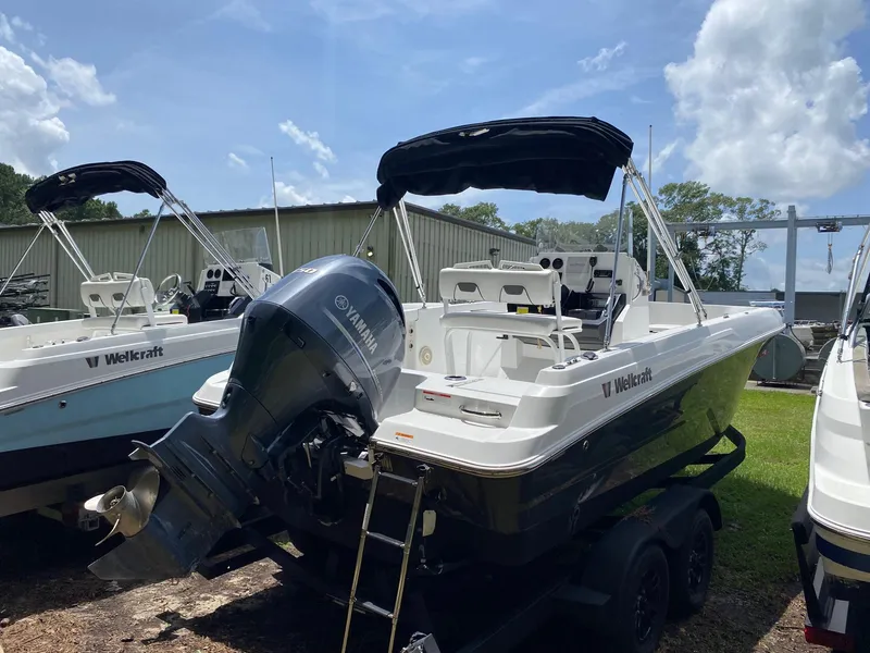 Slide: The Image of Wellcraft 202 Fisherman 2023 - 20