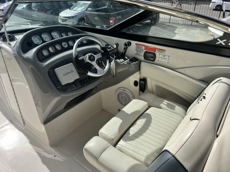 Slide: The Image of Monterey 318SSX Super Sport 2007 - 10