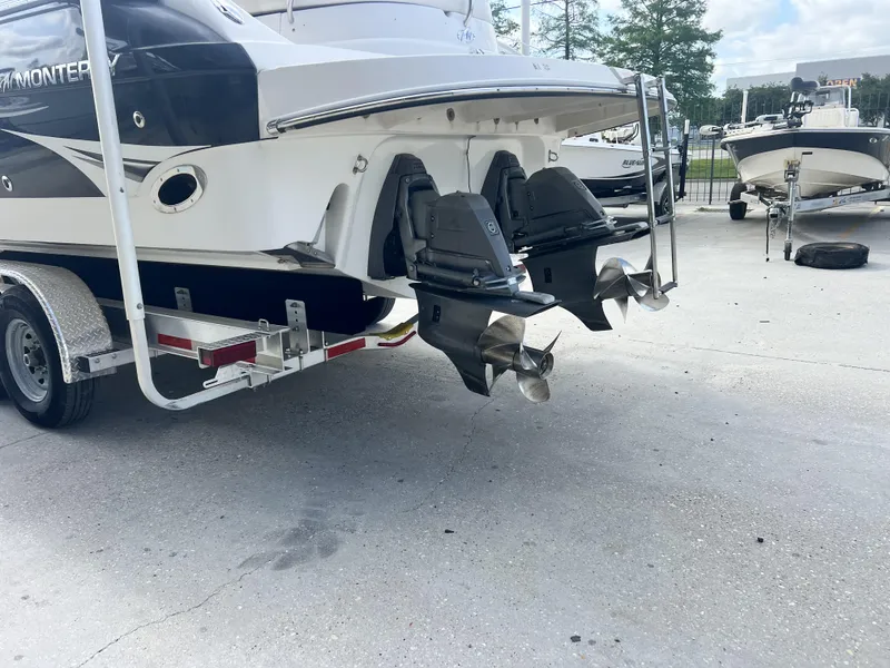 Slide: The Image of Monterey 318SSX Super Sport 2007 - 5