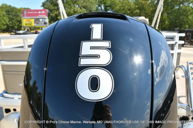 Slide: The Image of Sun Tracker FISHIN' BARGE 22 DLX w/150HP Mercury 4 Stroke 2025 - 3