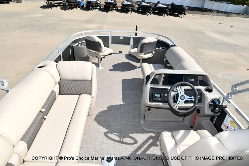 Slide: The Image of Sun Tracker FISHIN' BARGE 22 DLX w/150HP Mercury 4 Stroke 2025 - 68