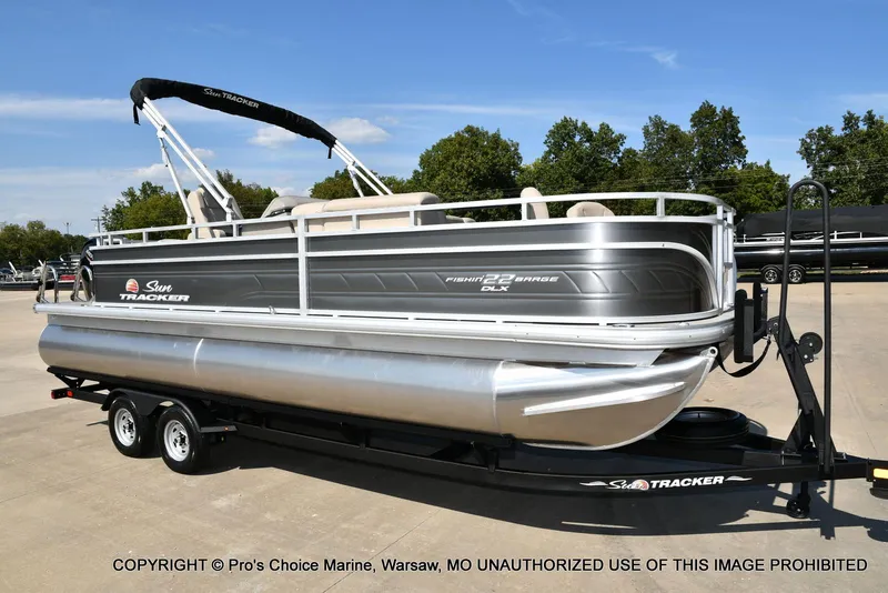 Slide: The Image of Sun Tracker FISHIN' BARGE 22 DLX w/150HP Mercury 4 Stroke 2025 - 74