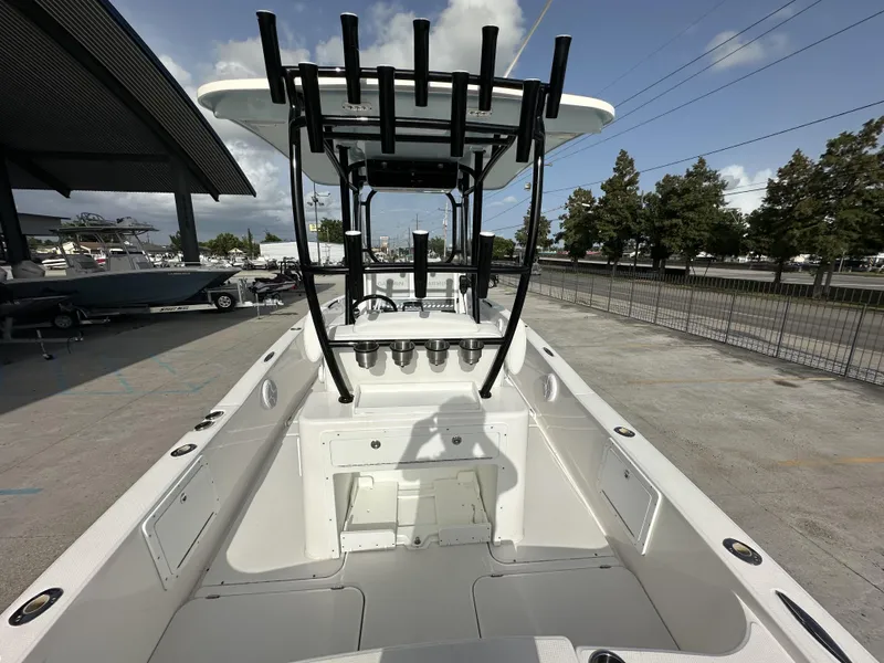 Slide: The Image of 2023 Sea Cat 262 boat on display at a dealership. - 18
