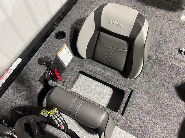 Slide: The Image of Lund 1775 Renegade SS 2025 - 13