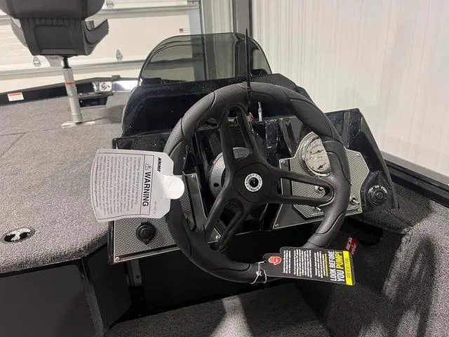 Slide: The Image of Lund 1775 Renegade SS 2025 - 14