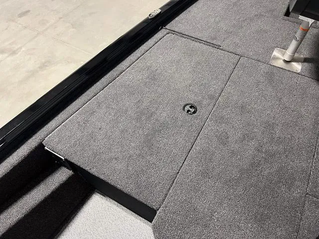 Slide: The Image of Lund 1775 Renegade SS 2025 - 20