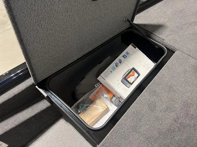 Slide: The Image of Lund 1775 Renegade SS 2025 - 21