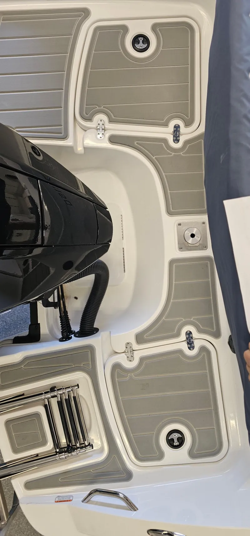 Slide: The Image of 2024 Tahoe 2150 boat deck with sleek design and modern features. - 9