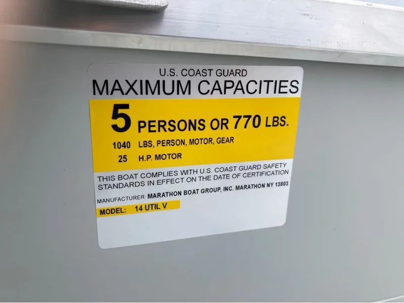 Slide: The Image of Duranautic DNB14RDS 2023 boat capacity label: 5 persons or 770 lbs, 25 HP motor. - 7