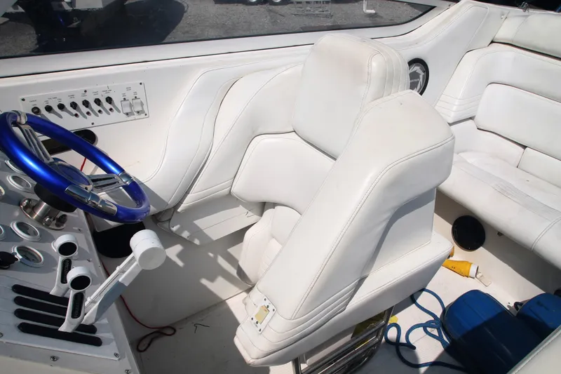 Slide: The Image of Helm Seating - 29