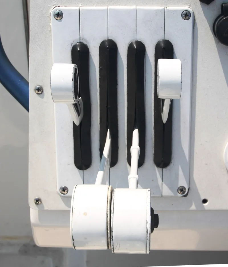 Slide: The Image of Throttles - 31