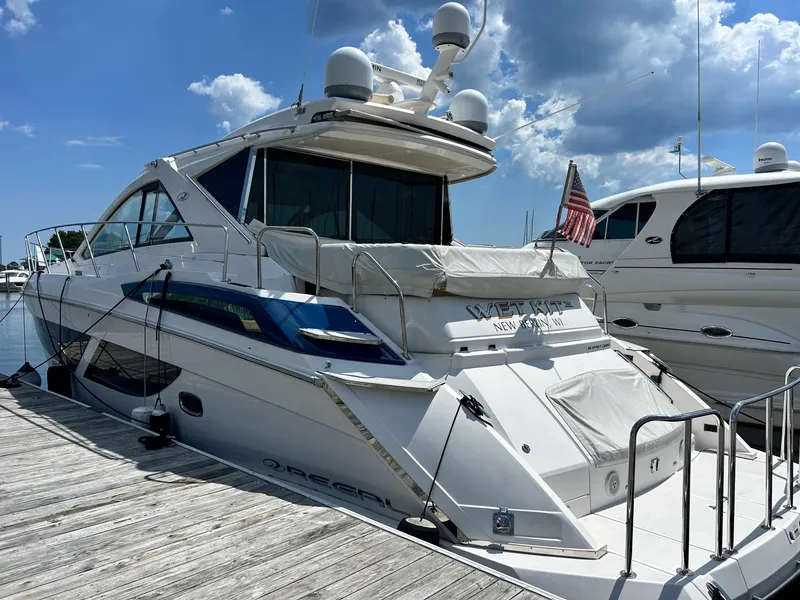 The Image of Regal 53 Sport Coupe 2016 - 0