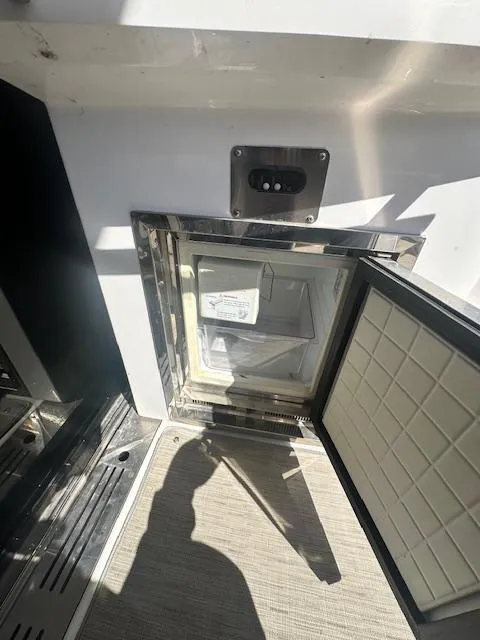 Slide: The Image of Regal 53 Sport Coupe 2016 - 14