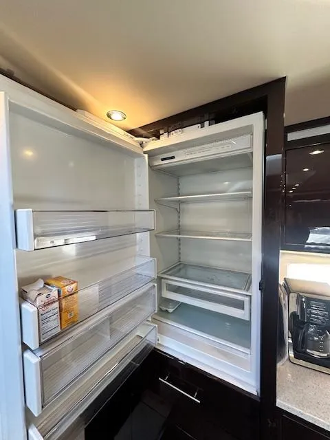 Slide: The Image of Regal 53 Sport Coupe 2016 - 51