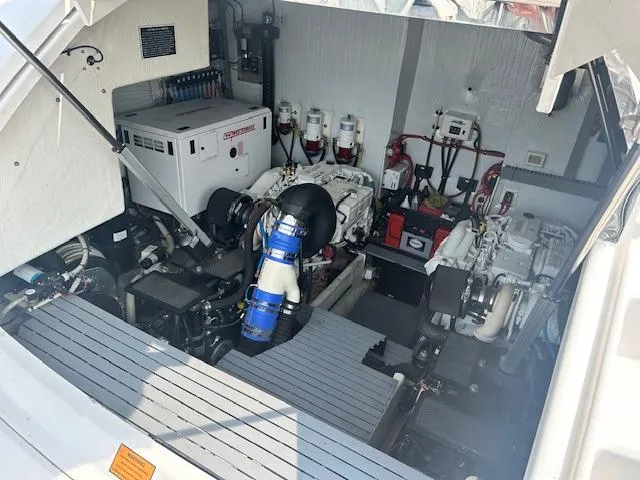 Slide: The Image of Regal 53 Sport Coupe 2016 - 57