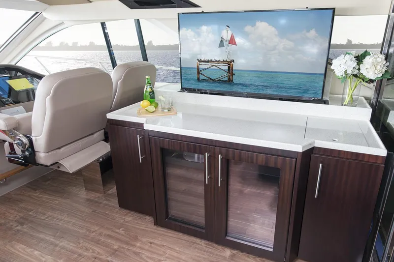 Slide: The Image of Regal 53 Sport Coupe 2016 - 74