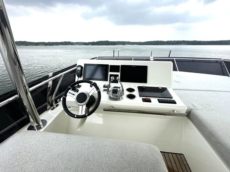 Slide: The Image of 2019 Prestige Yachts 590 Fly - 25