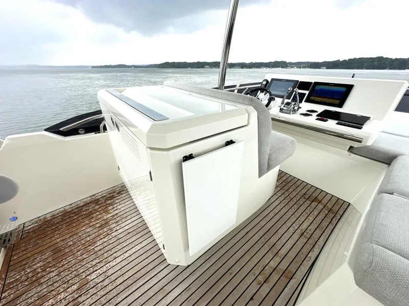 Slide: The Image of 2019 Prestige Yachts 590 Fly - 31