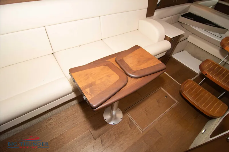 Slide: The Image of Sea Ray Sundancer 370 2016 - 50