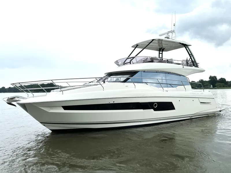 The Image of 2022 Prestige Yachts 460 Fly - 0
