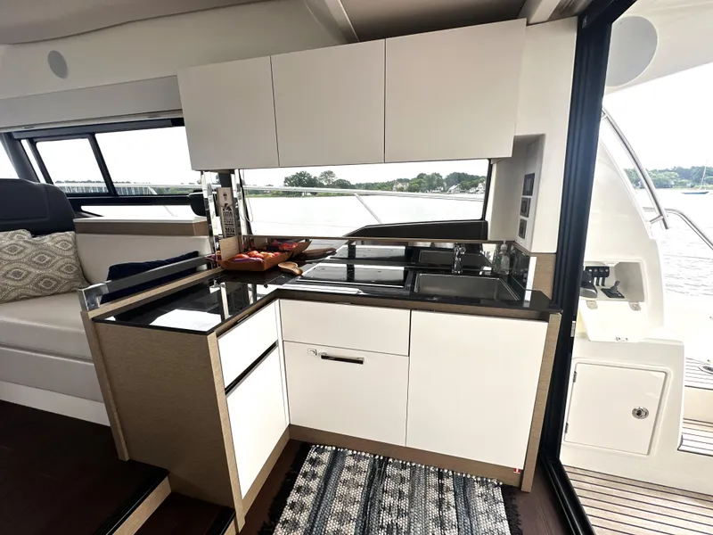 Slide: The Image of 2022 Prestige Yachts 460 Fly - 30