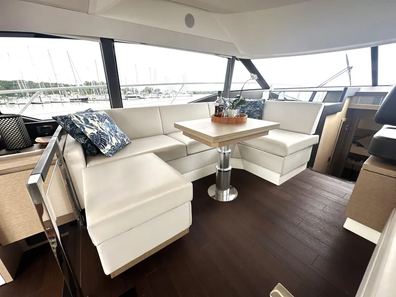 Slide: The Image of 2022 Prestige Yachts 460 Fly - 33