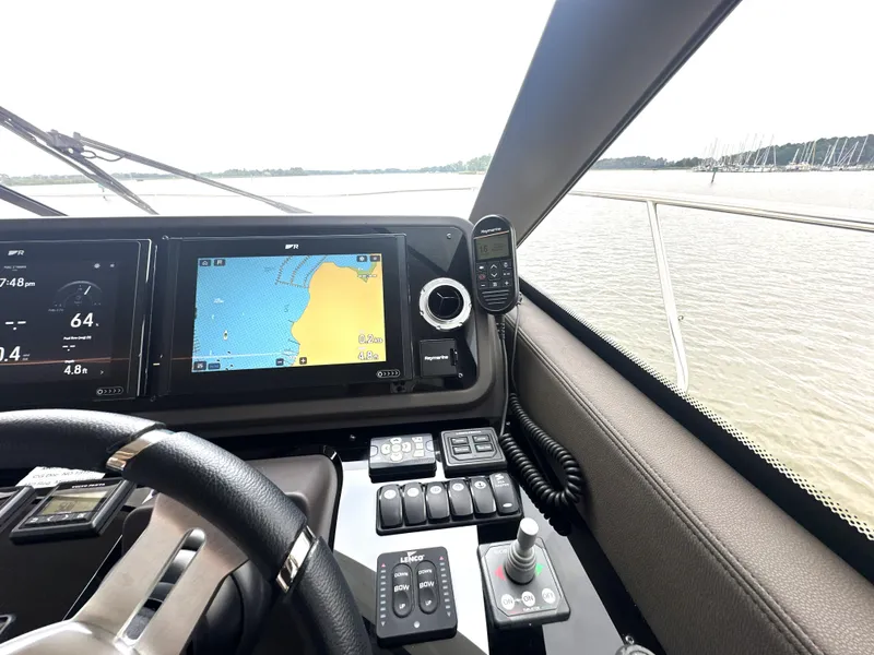 Slide: The Image of 2022 Prestige Yachts 460 Fly - 41