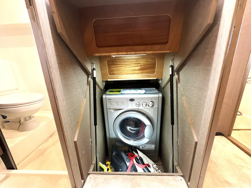 Slide: The Image of 2022 Prestige Yachts 460 Fly - 52