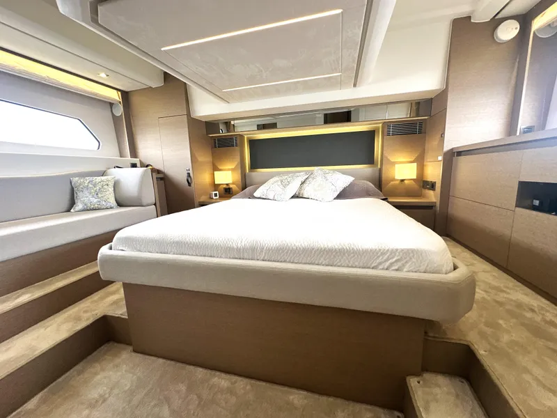 Slide: The Image of 2022 Prestige Yachts 460 Fly - 56