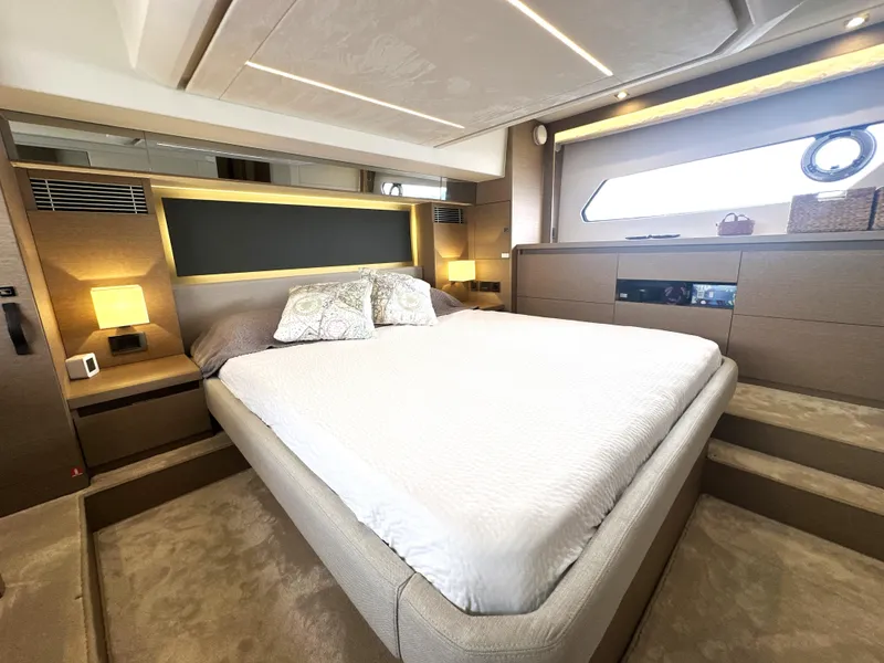 Slide: The Image of 2022 Prestige Yachts 460 Fly - 57