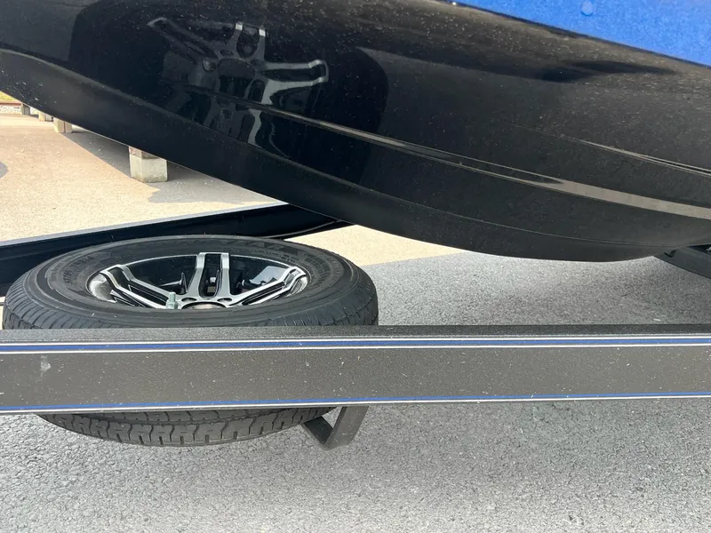 Slide: The Image of Skeeter ZXR 20 2025 - 23