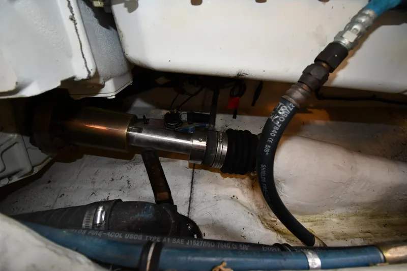 Slide: The Image of Tiara 4700 Sovran 2007 - 80