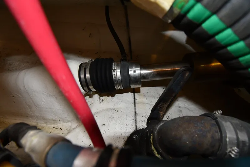 Slide: The Image of Tiara 4700 Sovran 2007 - 81