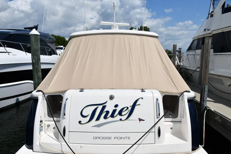 Slide: The Image of Tiara 4700 Sovran 2007 - 87