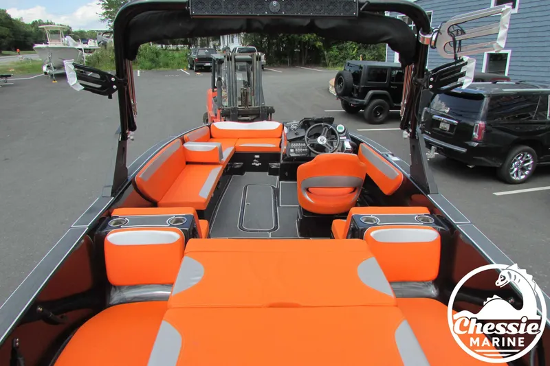 Slide: The Image of Heyday Wake Boats WT-2 2017 - 9