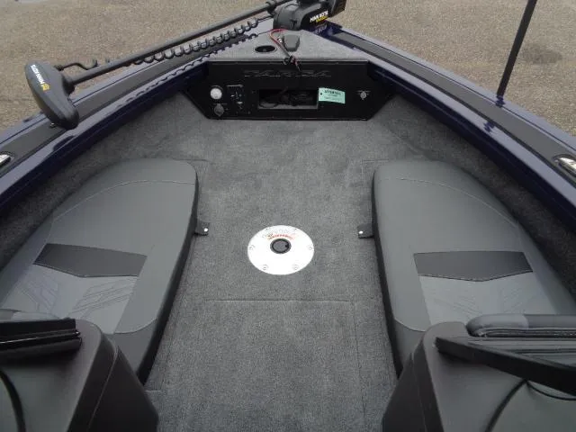 Slide: The Image of Tracker Targa V-19 Combo 2024 - 70