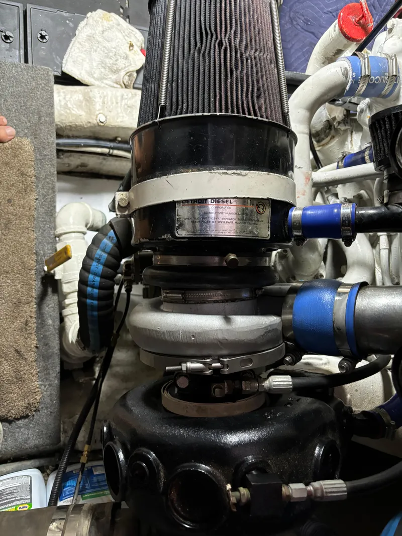 Slide: The Image of Ocean 42 sportsfish 1995 - 14