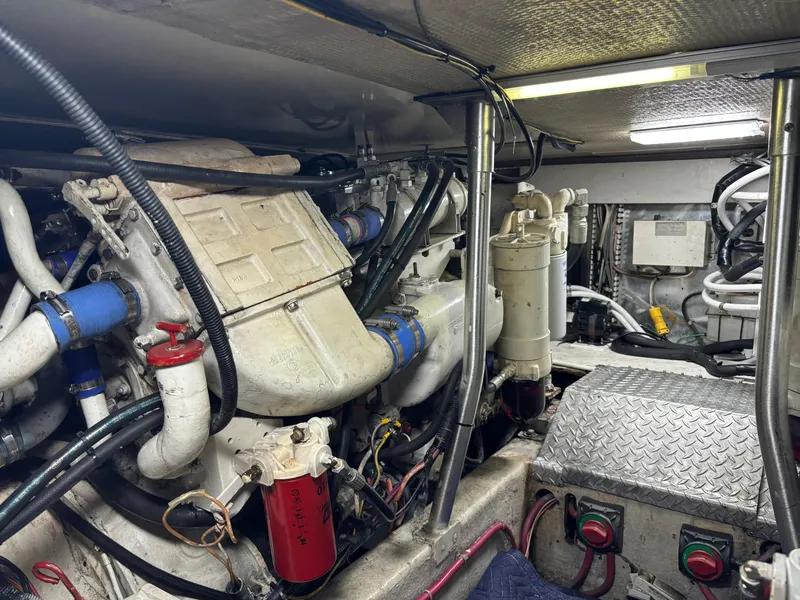 Slide: The Image of Ocean 42 sportsfish 1995 - 16