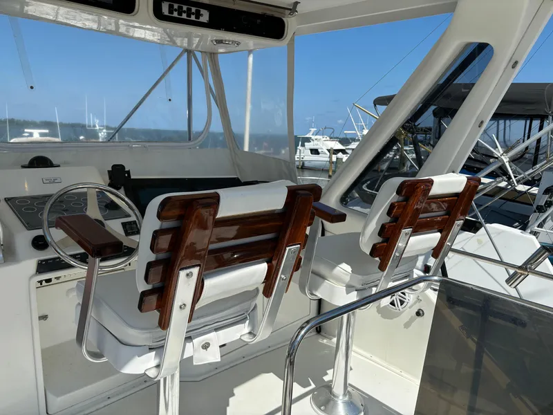 Slide: The Image of Ocean Yachts 42 sportsfish 1995 - 12