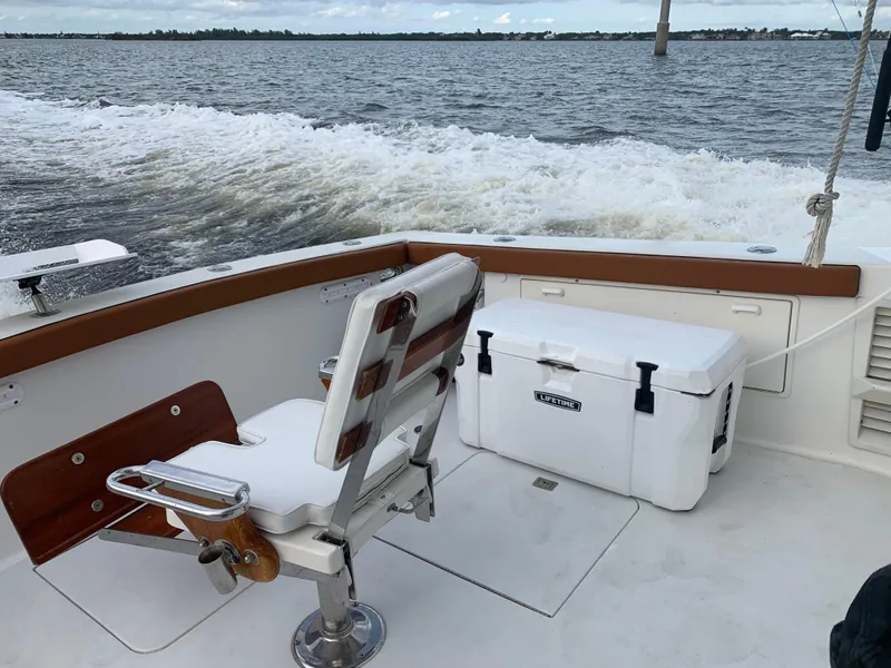 Slide: The Image of Ocean Yachts 42 sportsfish 1995 - 33