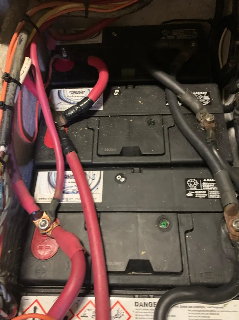 Slide: The Image of Ocean Yachts 42 sportsfish 1995 - 34