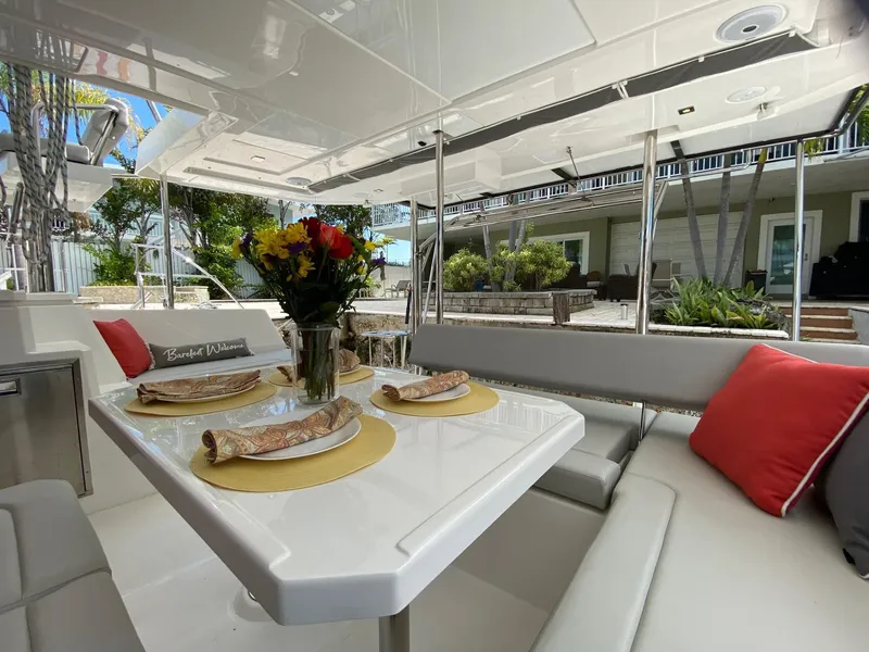 Slide: The Image of Leopard 42 2021 - 2