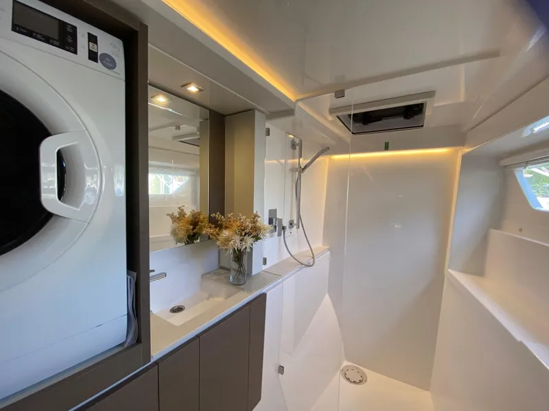 Slide: The Image of Leopard 42 2021 - 45